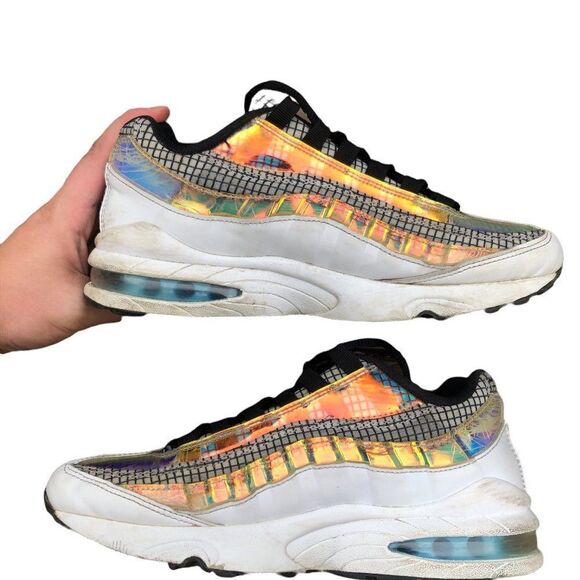 Rare 2018 Nike Air Max 95 LV8 White Blue Glaze Black Size 7 - Picture 2 of 16